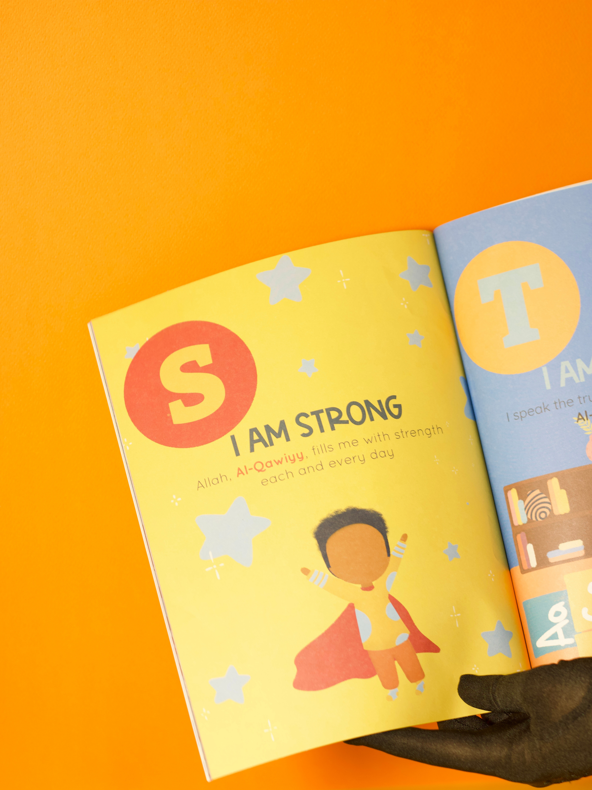 I AM: A–Z of Positive Affirmations for Muslim Kids